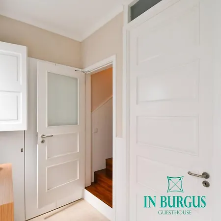 In Burgus 4* ויאנה דו קסטלו